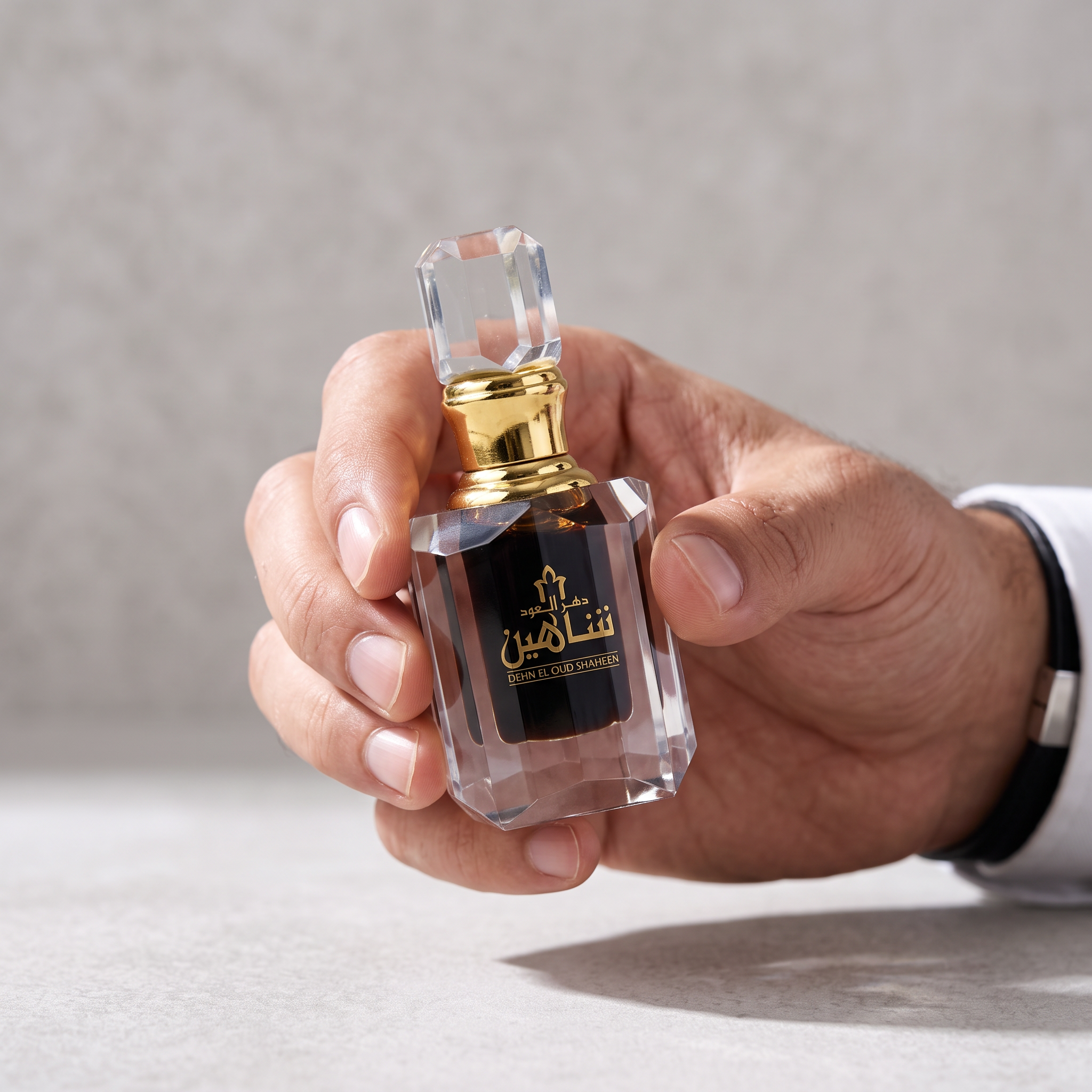 Swiss Arabian Dehn El Oud Shaheen Concentrated Perfume Oil 6ml