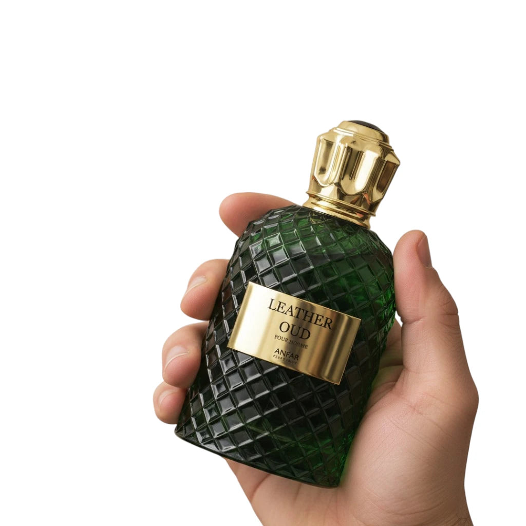 Anfar Leather Oud EDP In Hand