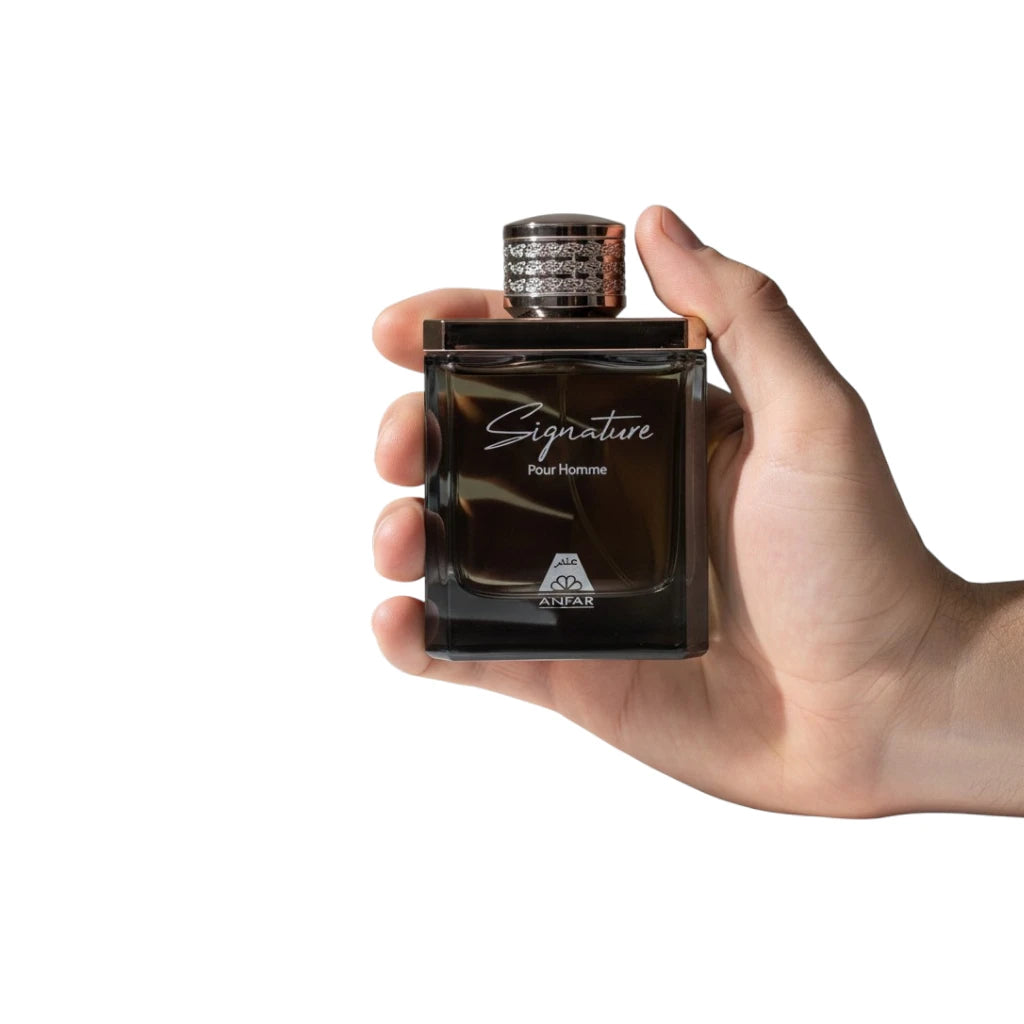 Anfar Signature in Hand 