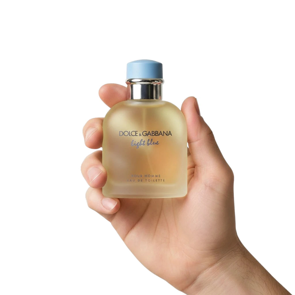 Dolce & Gabbana Light Blue pour Homme EDT In Hand 