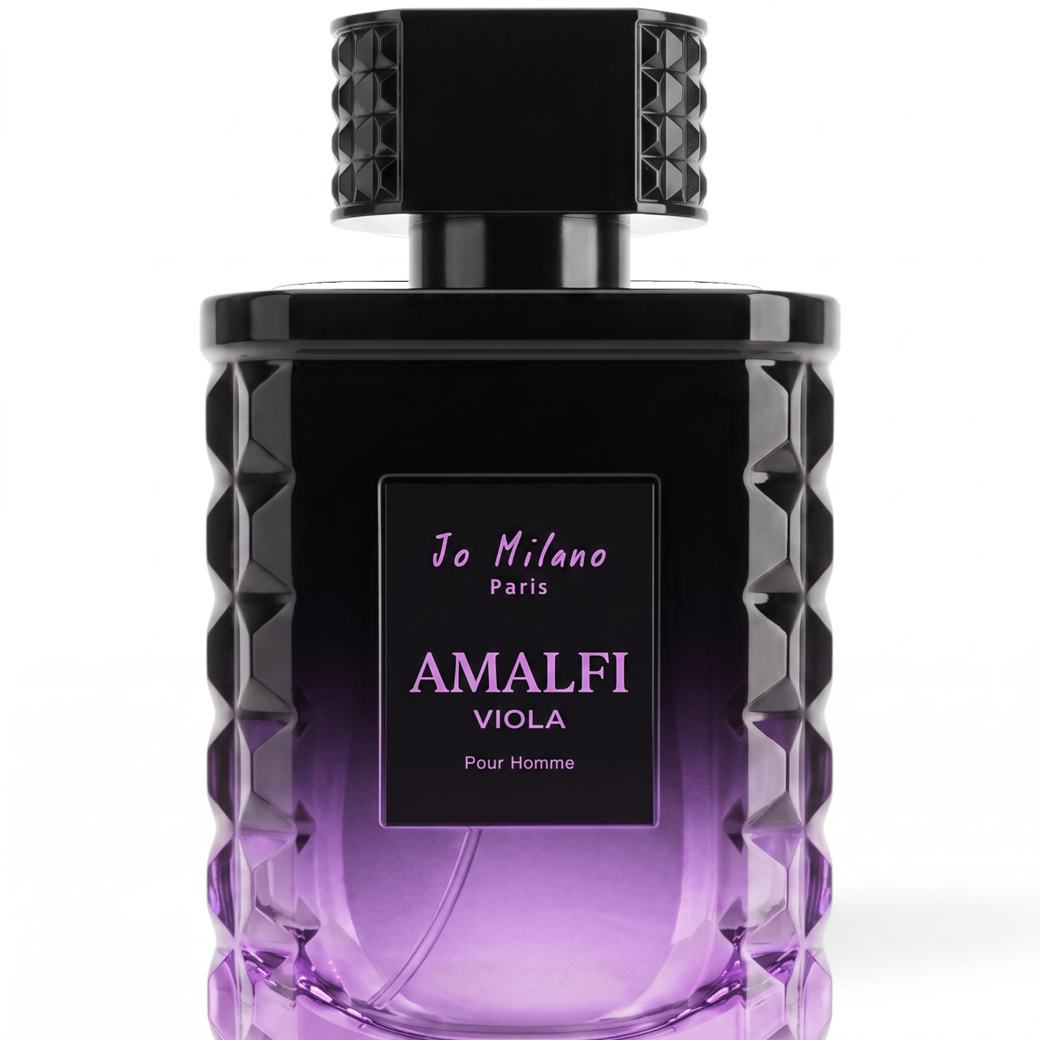 Palette 21 Jo Milano Paris Amalfi Viola Eau De Parfum in a purple gradient glass bottle with geometric texture