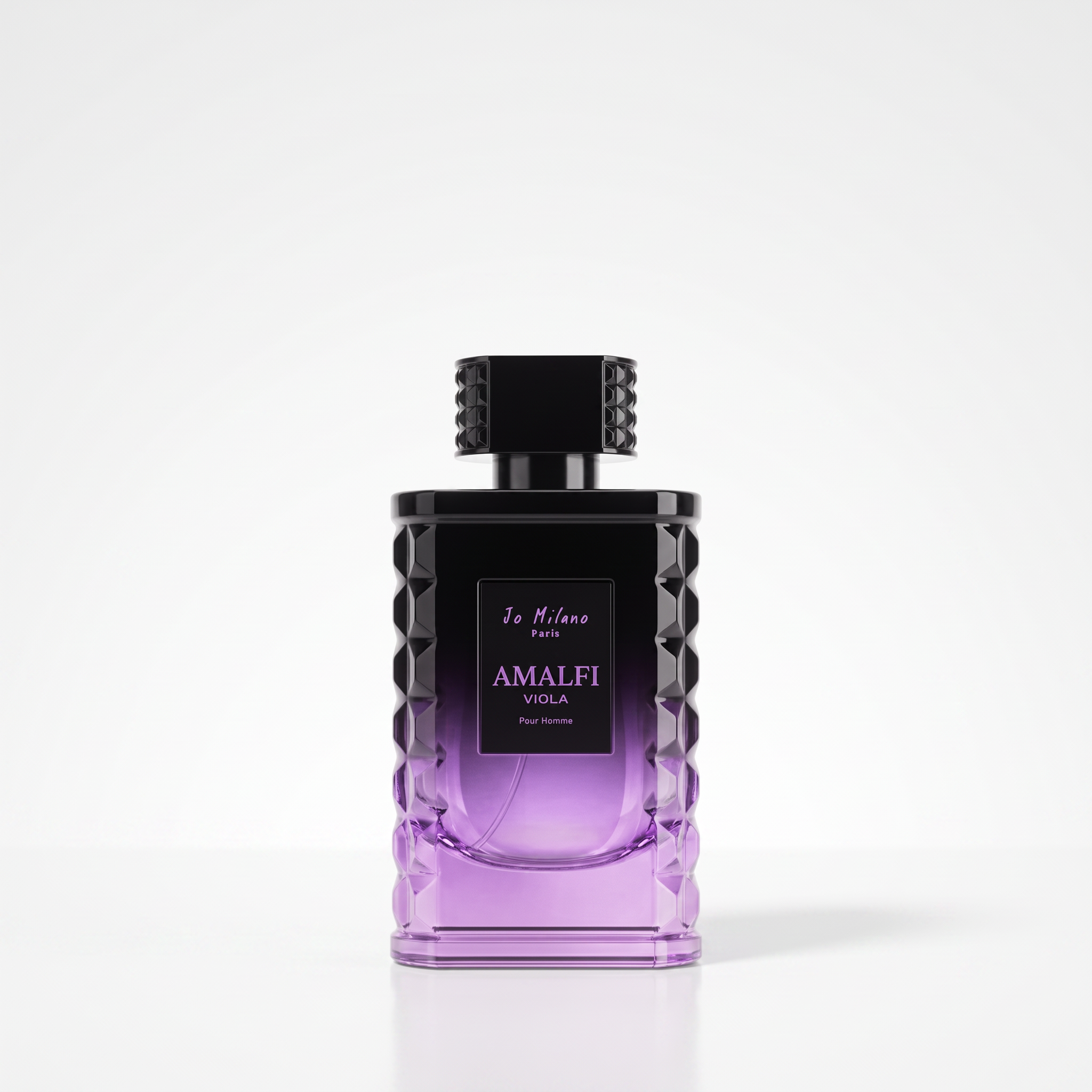 Palette 21 Jo Milano Paris Amalfi Viola Eau De Parfum in a purple gradient glass bottle with geometric texture.