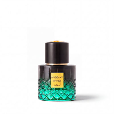 Palette 21 Khadlaj Le Fede Intoxicate Mystique perfume in a green and black diamond-patterned glass bottle