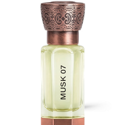 Palette 21 Swiss Arabian Musk 07 concentrated perfume oil in a glass bottle with an ornate antique metallic cap