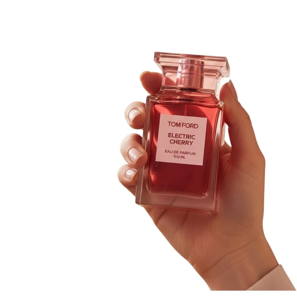  Tom Ford Electric Cherry perfume